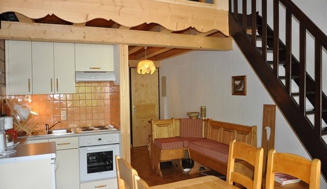 Central apartment with balcony and parking