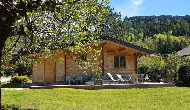 Chalet 1 km from Thônes, near Annecy and the resorts of La Clusaz and Grand Bornand