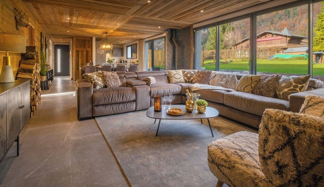 Chalet des Hottes - mountain break for 14 with spa - OVO Network