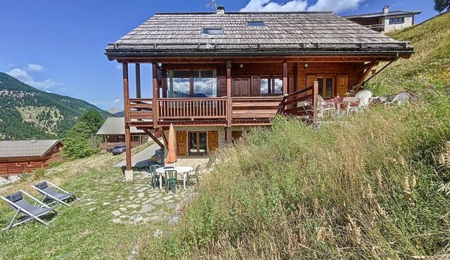 Chalet face aux étoiles