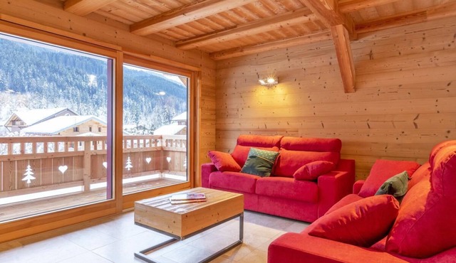 Chalet, balcony, fireplace or stove, parking, tv, 180m², La Chapelle d'Abondance