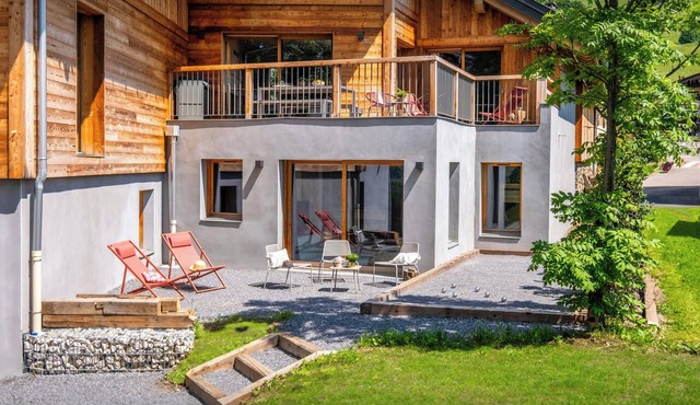 Chalet Mevi - family break in the Alps 13p, great location - OVO Network