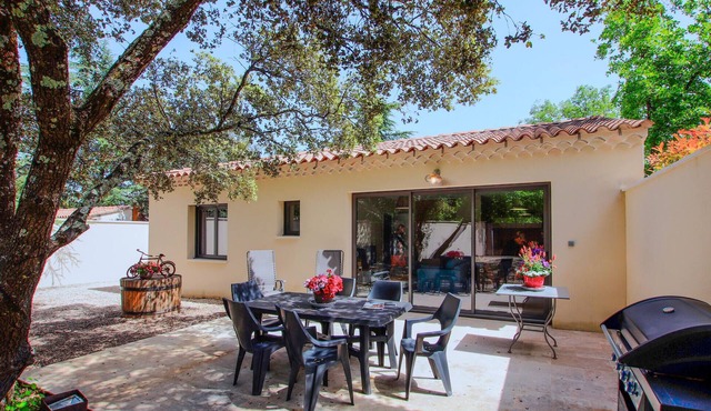 Charmant Mazet Provençal