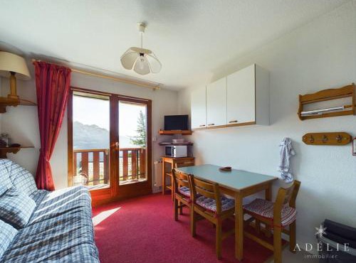 Charmant Studio 2/4 pers, centre-station, balcon sud, proche des pistes, parking inclus - FR-1-398-574