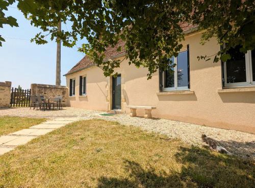Charmante maison avec jardin, proche de George Sand, circuit auto, hippodrome, plans d'eau et nature. - FR-1-591-320
