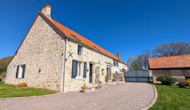 Charming 1864 Stone House with Garden, Near George Sand's Estate, 10 min from La Châtre