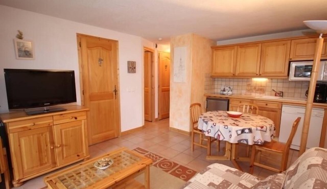 Charming 3-room apt, well-equipped, 4-5 pers, parking, Les Saisies