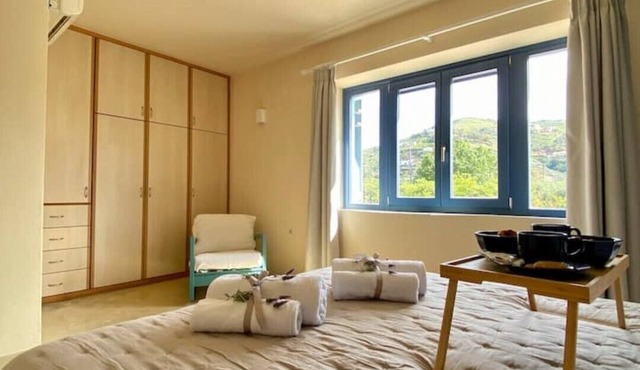 Charming Vourkari Stone Home 3 - Minutes from Port