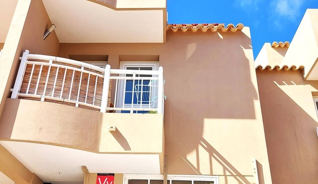 Cheap Studio, wifi free Adeje house