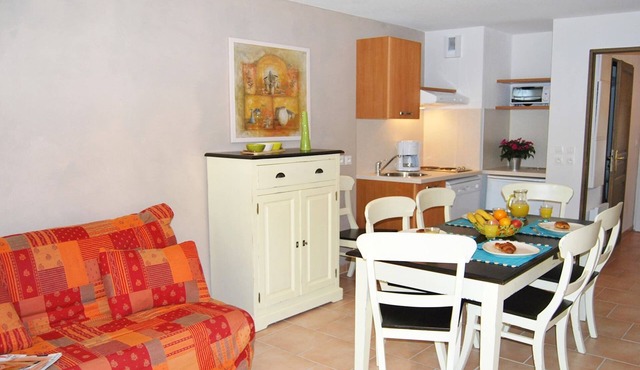Cosy Village Retreat in Barjac