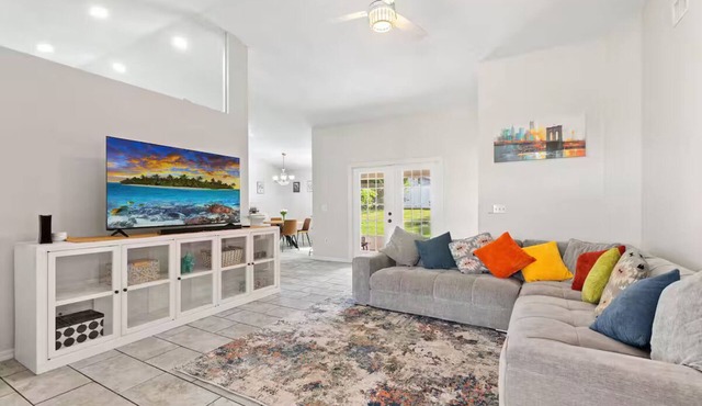 Cozy 3BR/2BA Getaway/Legoland/Winterhaven/Lakeland