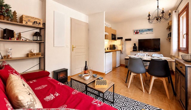 Cozy apartment at the foot of the slopes with pool and pets allowed