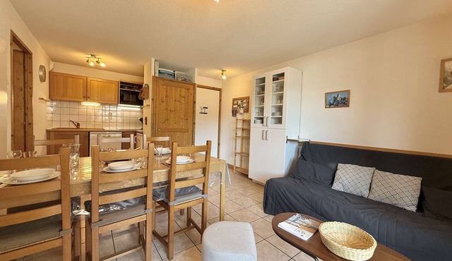 Cozy apartment with parking - 6 people near the lake