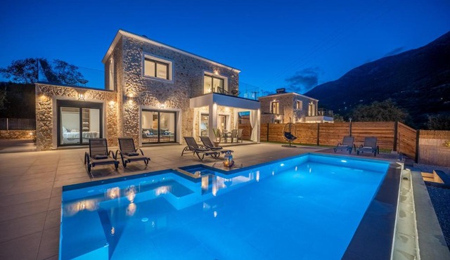 Diosas Luxury Villas