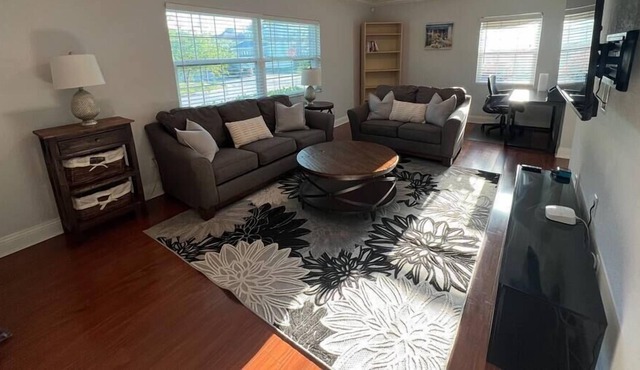 Entire Home with Private Yard - 3 Bed/2 Bath Centrally Located Home!!