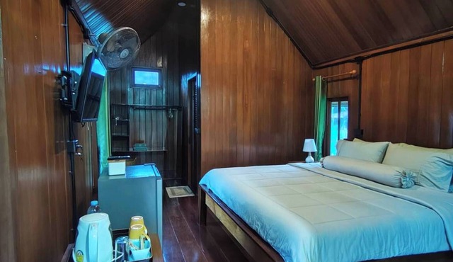 Escape to Nature in Ao Luek Tai with Thai-Style House