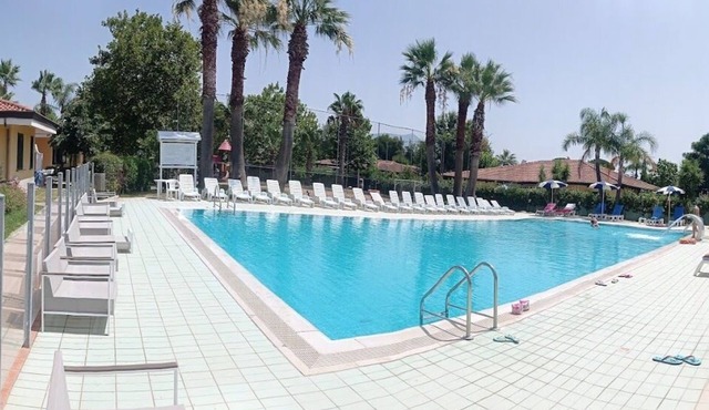 Exclusive 5 Flats inside 4 Stars Resort