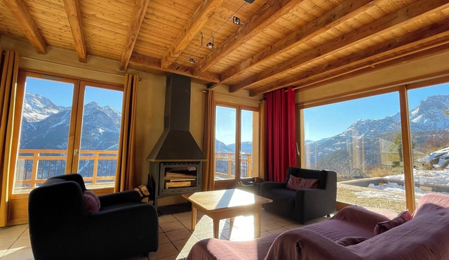 Family chalet 10 pers. Serre Chevalier Briançon, exceptional view.