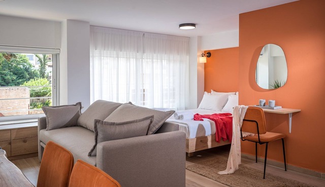Filotimo Apartment by Senaon Urban Living