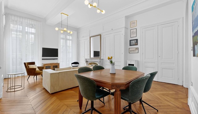 Furnished and equipped apartment with 3 bedrooms Lyon 2