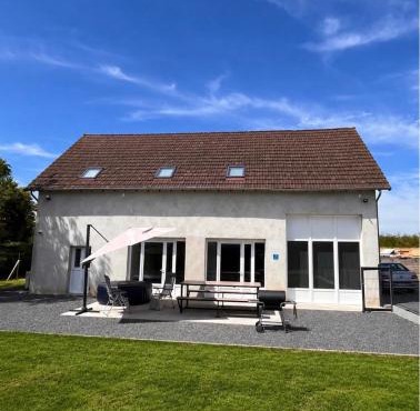 Gîte 15 personnes maison familiale proche du PAL