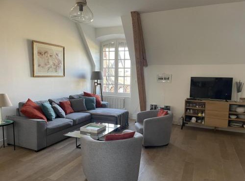 Grand gîte rénové proche Moulins pour 10 pers, animaux admis, WiFi - FR-1-489-215