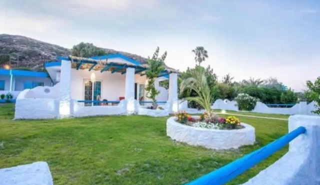 Great villa for the whole family with garden views