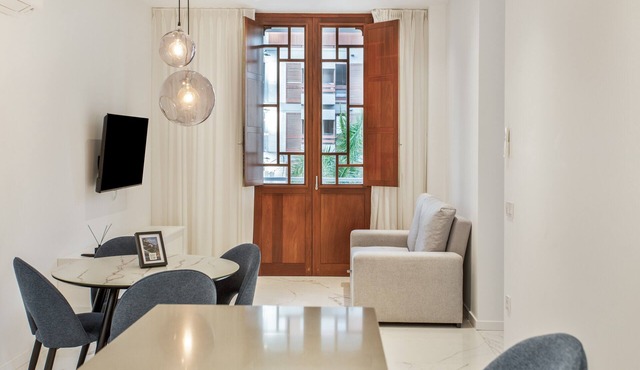 Holiday Apartment '2.1 Two-Bedroom Apartment' with Sea View and Air Conditioning