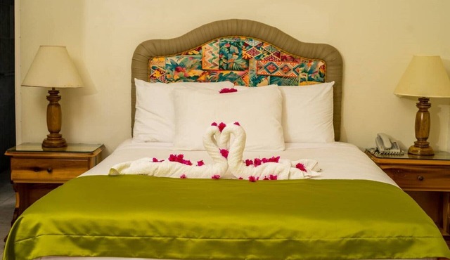 Holiday Haven Resort Honeymoon wt Jacuzzi