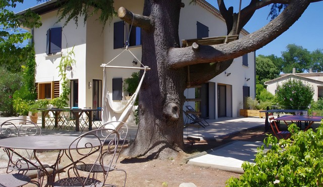 Holiday Home 'Le Grand Cèdre - South Ardèche'