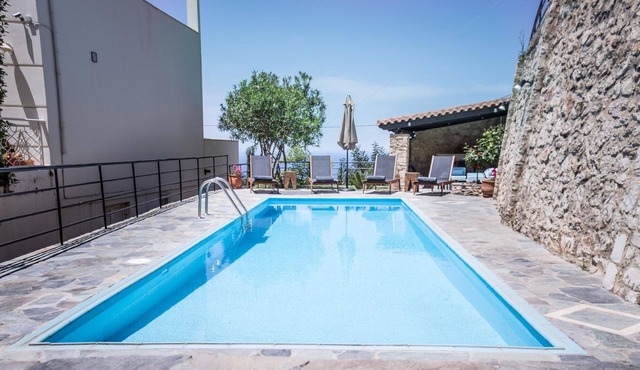 Holiday house Roussospiti for 2 - 10 persons with 4 bedrooms - Farmhouse