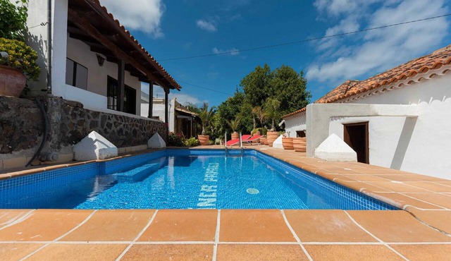 Homerez - Sea view apt in La Laguna