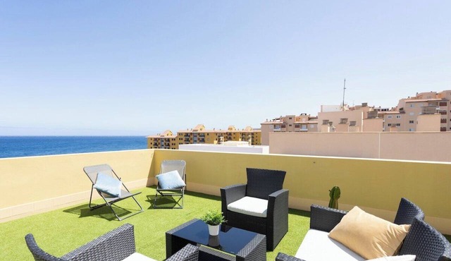 Home2Book Attic Terrace Apt Charming Ocean View
