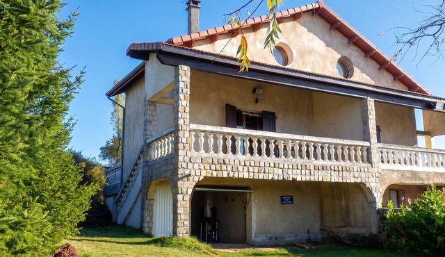 Homerez - House in Coucouron
