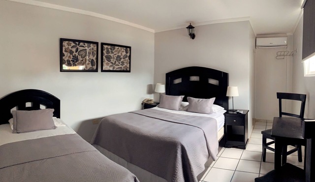 Hotel Libano
