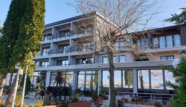 Hotel Millennium