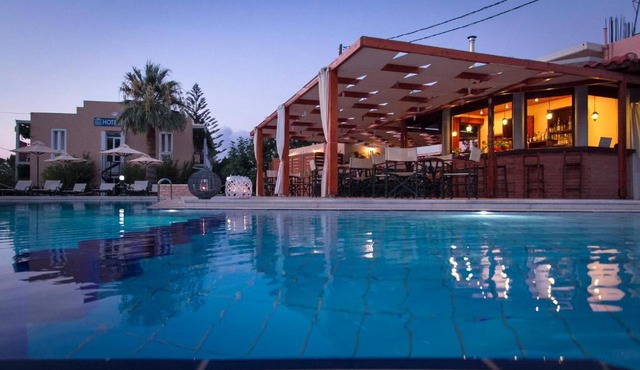 Hotel Peli