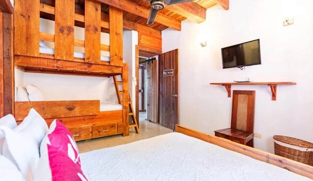 Ibis Family Suite - Brisal Mountain Retreat