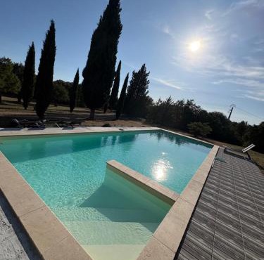 Joli 2 pièces dans une maison en copropriété au calme