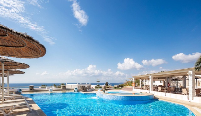 Kavuras Village Hotel & Suites
