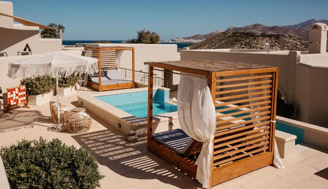 Kouros Art Hotel - Designed for Adults