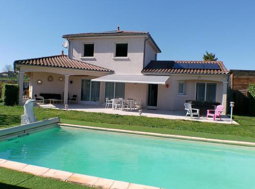 L'ecrin d'Aubiat proche Vichy Piscine et Jacuzzi