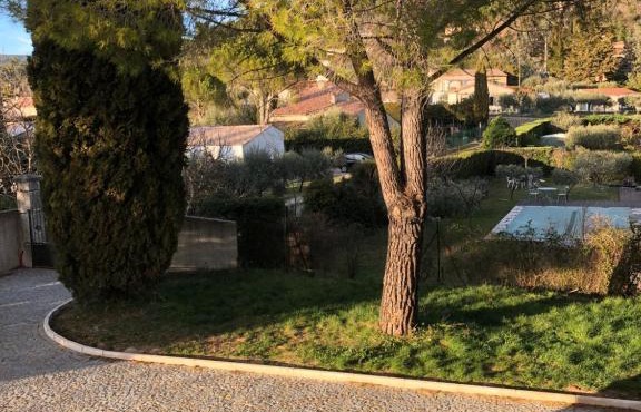 LA BASTIDE DU GINESTE - Lemon