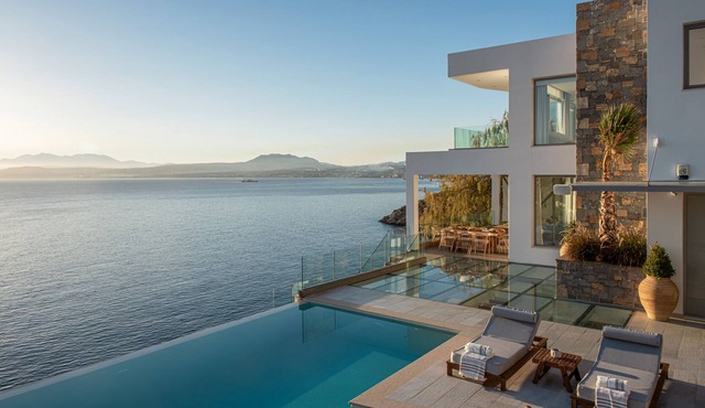 Lady Sea 6 Bedroom Villa with Heated Pool & Private Beach Access