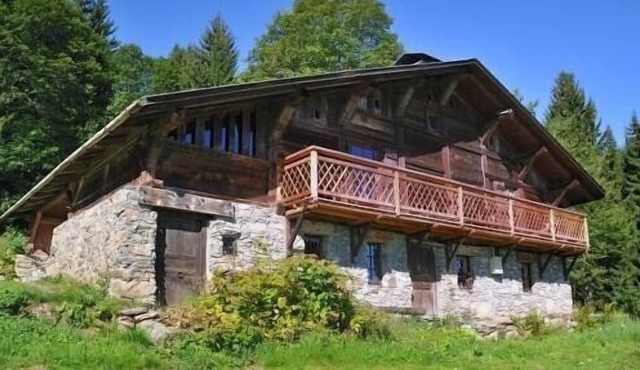 Large alpine chalet 250 m2 with all comforts for 25 people in Cordon (74)