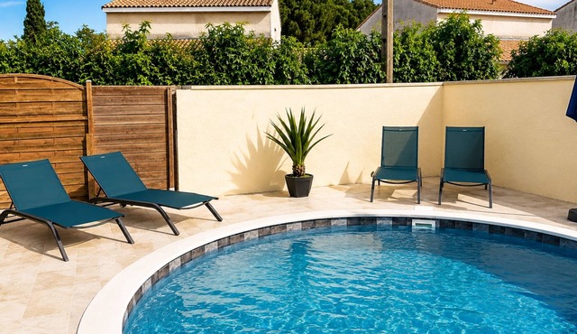Le Cocon des Romarins ⭐Large 3-bedroom air-conditioned apartment with swimming pool