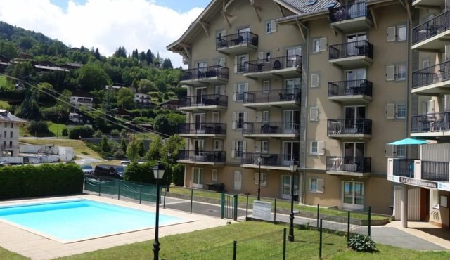 Le Grand Panorama 412 by Interhome