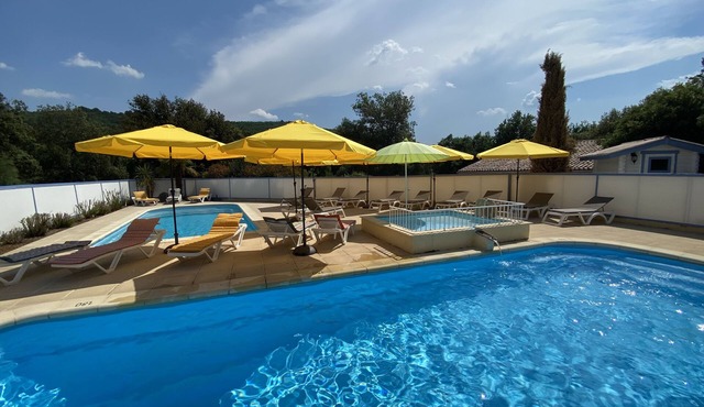 Le Petit Paradis Provençal (Lavandin 3)