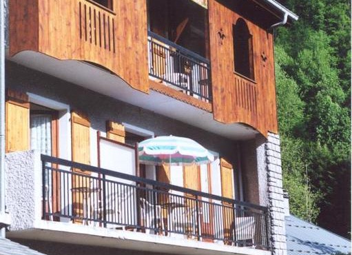 LES AVOUDRUZ