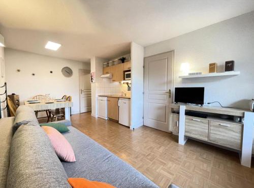 Les Chalets Des Evettes - Appartement six personnes, résidence avec piscine au pied des pistes MAE-1841